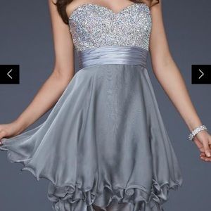 La Femme size 00 silver cocktail dress